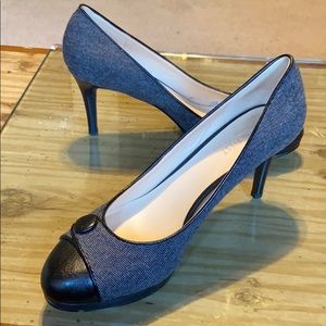 Nine West Black and Gray Heel